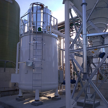 Lime batching plant with dissolution tank and accessories fitted
